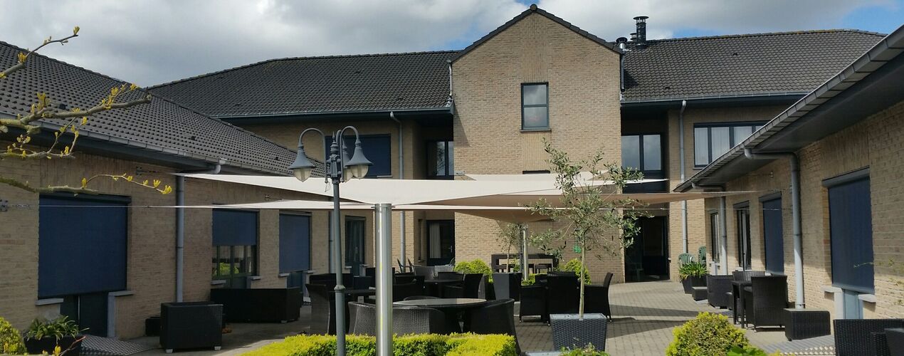Bienvenue à la maison de repos Résidence Manoir Fleuri